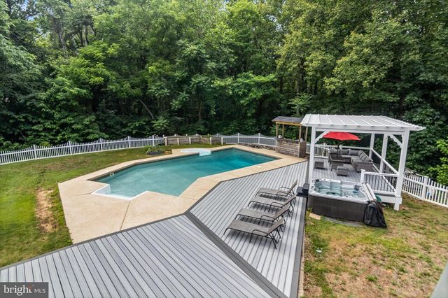 5620 ZETTA MAE PL, Welcome, MD 20693