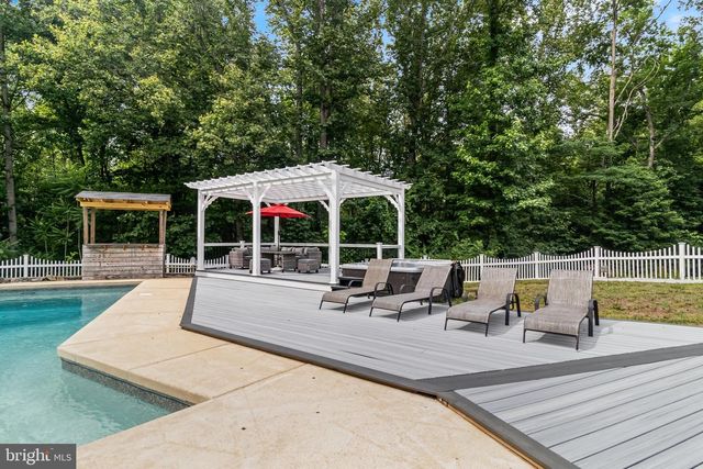 5620 ZETTA MAE PL, Welcome, MD 20693