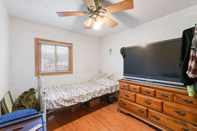 1312 P Street, Sanger, CA 93657