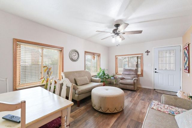 1312 P Street, Sanger, CA 93657