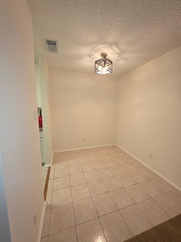 7900 N Stadium Drive 106, Houston, TX 77030