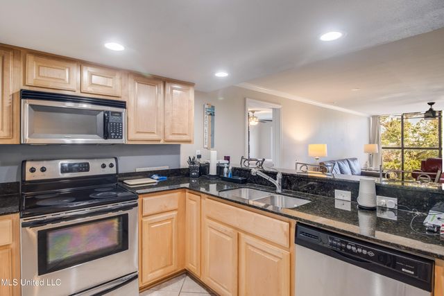 2046 Beach Boulevard, 326, Biloxi, MS 39531