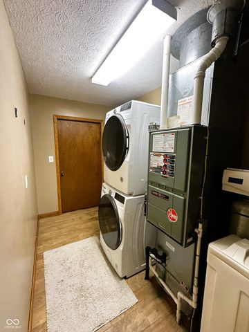 541 N Us Highway 231, Greencastle, IN 46135