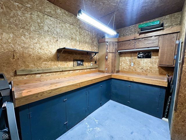 541 N Us Highway 231, Greencastle, IN 46135