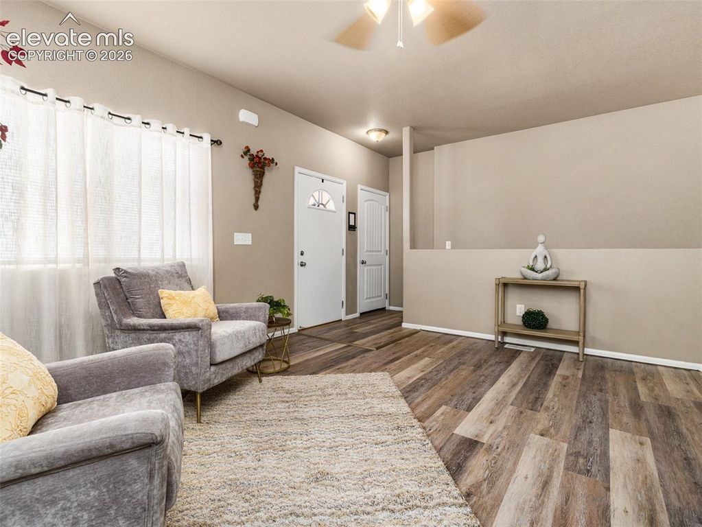 2413 Cruz Court, Pueblo, CO 81003 — photo 4