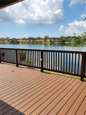 780 NE 199TH Street 101E, Miami, FL 33179