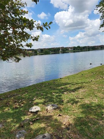 780 NE 199TH Street 101E, Miami, FL 33179