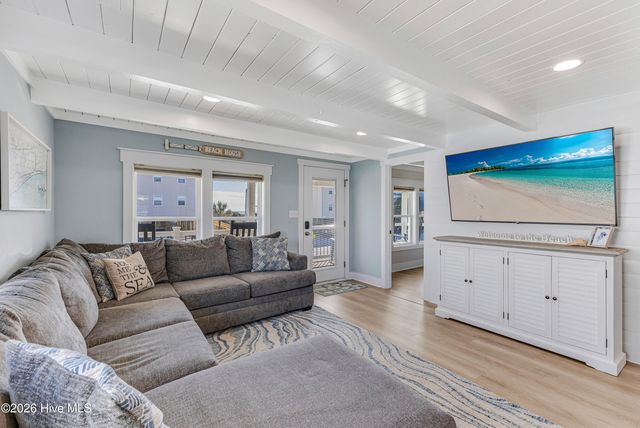 81 E First Street, Ocean Isle Beach, NC 28469