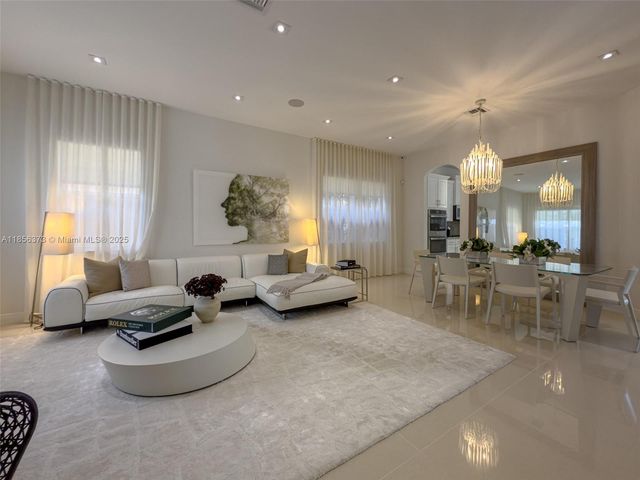 9709 Blue Isle Bay, Parkland, FL 33076