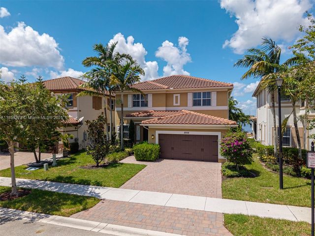 9709 Blue Isle Bay, Parkland, FL 33076