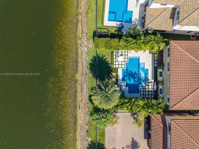 9709 Blue Isle Bay, Parkland, FL 33076