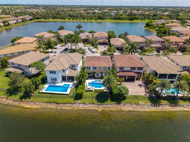 9709 Blue Isle Bay, Parkland, FL 33076