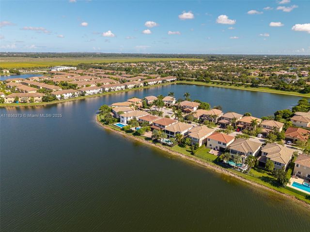 9709 Blue Isle Bay, Parkland, FL 33076
