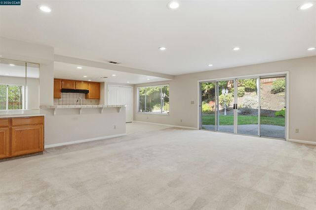 803 Buckingham Pl, Danville, CA 94506