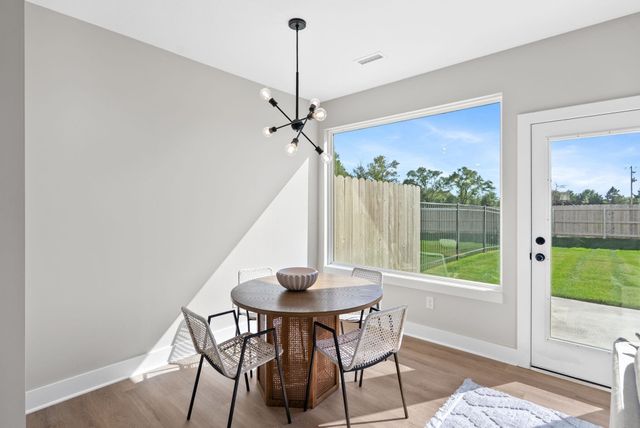 2221 N 159th Ct E, Wichita, KS 67228