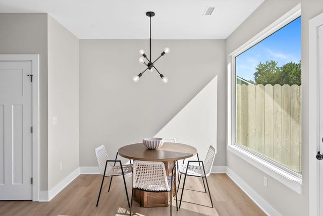 2221 N 159th Ct E, Wichita, KS 67228