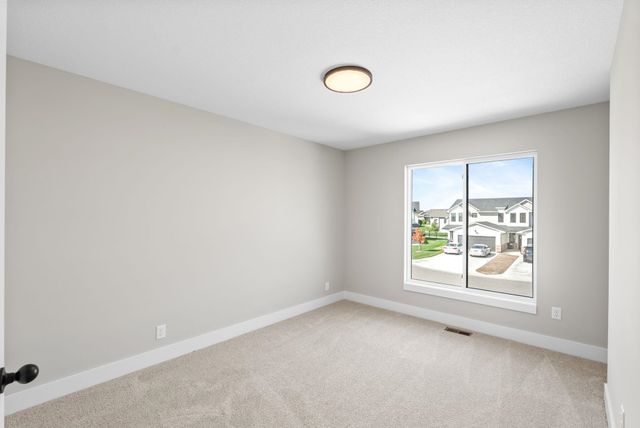 2221 N 159th Ct E, Wichita, KS 67228