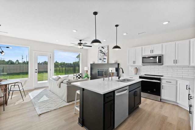 2221 N 159th Ct E, Wichita, KS 67228