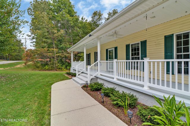 613 Westchester Drive, Crossville, TN 38558