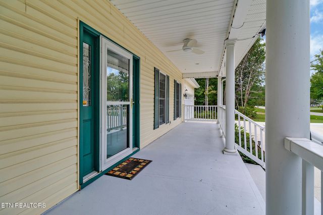 613 Westchester Drive, Crossville, TN 38558