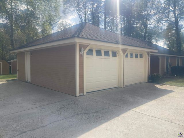 107 Sleepy Lane, Warner Robins, GA 31088