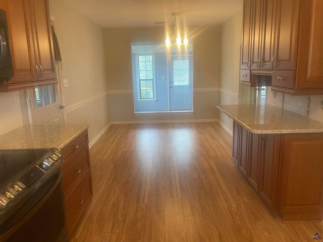 107 Sleepy Lane, Warner Robins, GA 31088