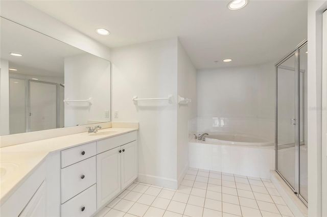 1170 GULF BOULEVARD 301, Clearwater Beach, FL 33767