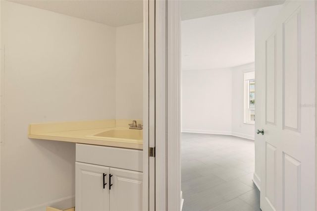 1170 GULF BOULEVARD 301, Clearwater Beach, FL 33767