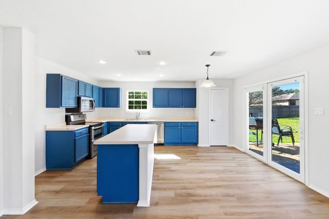 141 Olson CV, Kyle, TX 78640