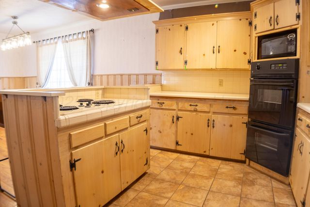 307 E Linda Drive, Pampa, TX 79065