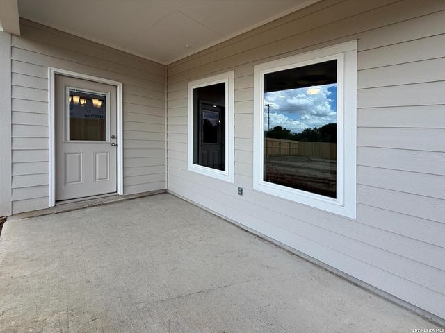 13811 Birch View, San Antonio, TX 78252