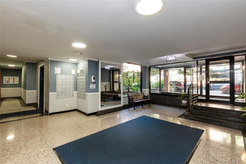 33-24 91 Street 4S, Jackson Heights, NY 11372 — photo 4