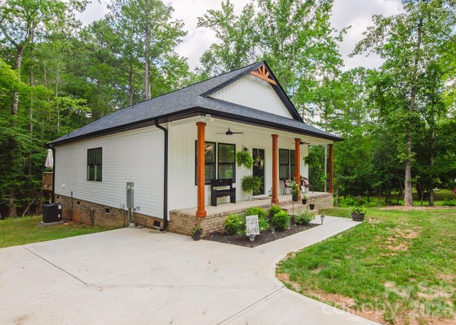 231 Wagon Road, Mount Gilead, NC 27306