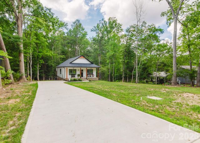 231 Wagon Road, Mount Gilead, NC 27306