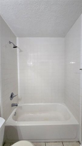 11727 N 12TH STREET 5, Tampa, FL 33612