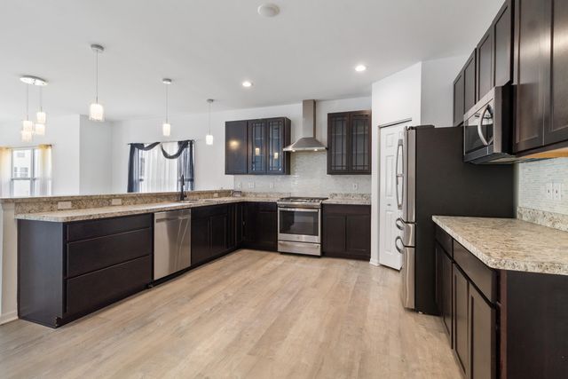 7485 Clark Street, Merrillville, IN 46410