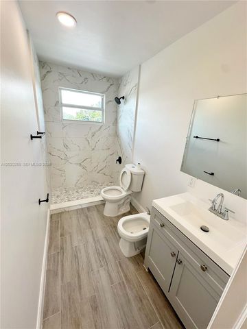 325 W 60th St 0, Hialeah, FL 33012