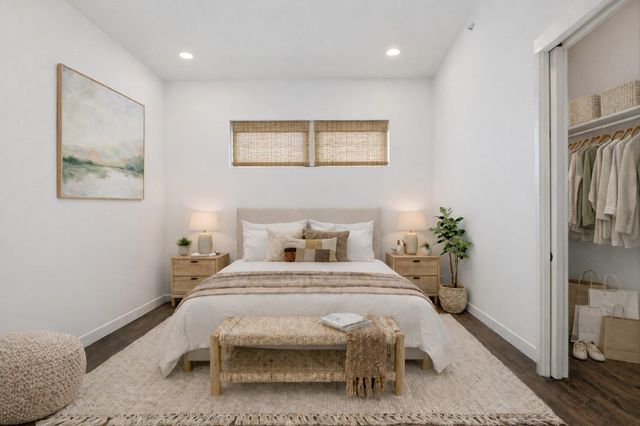 4004 Banister LN 312, Austin, TX 78704