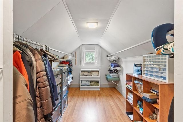 123 Bedford Road, Lincoln, MA 01773