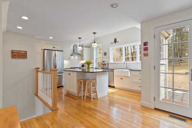 123 Bedford Road, Lincoln, MA 01773