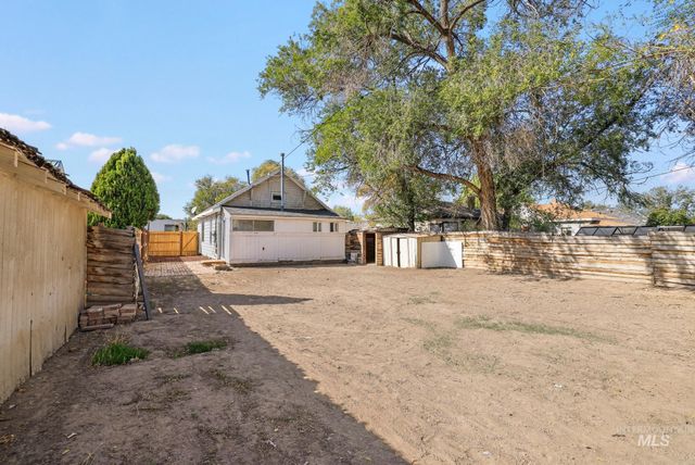 150 Adams St, Twin Falls, ID 83301