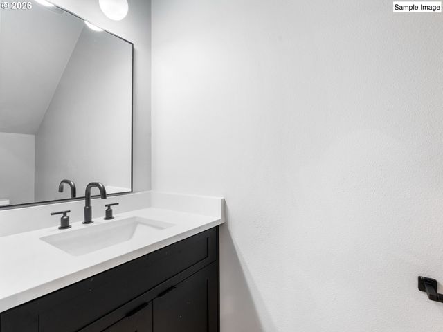 7193 Se CRYSTAL SPRINGS Blvd 8, Portland, OR 97206