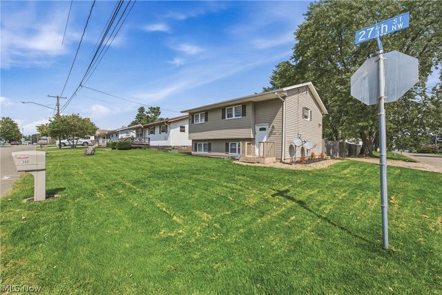 300 27th Street NW, Massillon, OH 44647