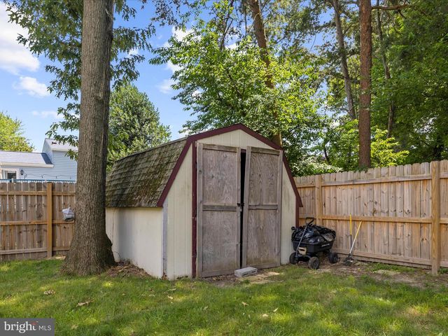 2921 CRYSTAL PALACE LN, Pasadena, MD 21122