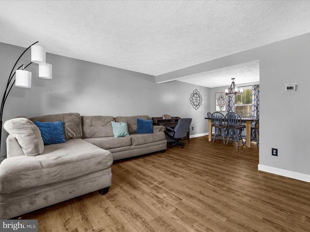 2921 CRYSTAL PALACE LN, Pasadena, MD 21122