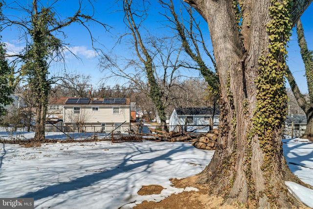 504 SANDY PL, Oxon Hill, MD 20745