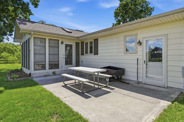 10496 N 200 W Road, Decatur, IN 46733