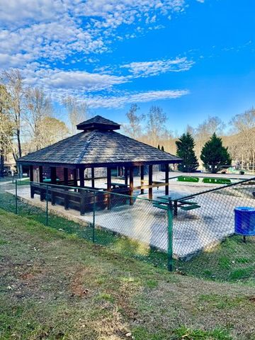 335 Packet Court, Ranger, GA 30734