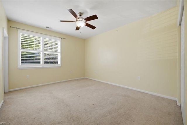 2469 Leytonstone Dr Apt 106, Chesapeake, VA 23321