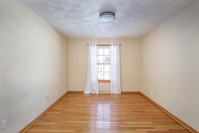 527 APPLEWOOD DRIVE, Kimberly, WI 54136